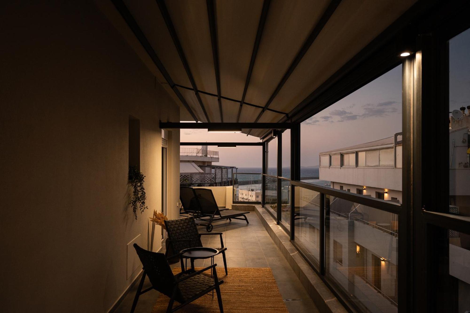 L' Horizon Luxury Living By 8Essentially Heraklion  Bagian luar foto