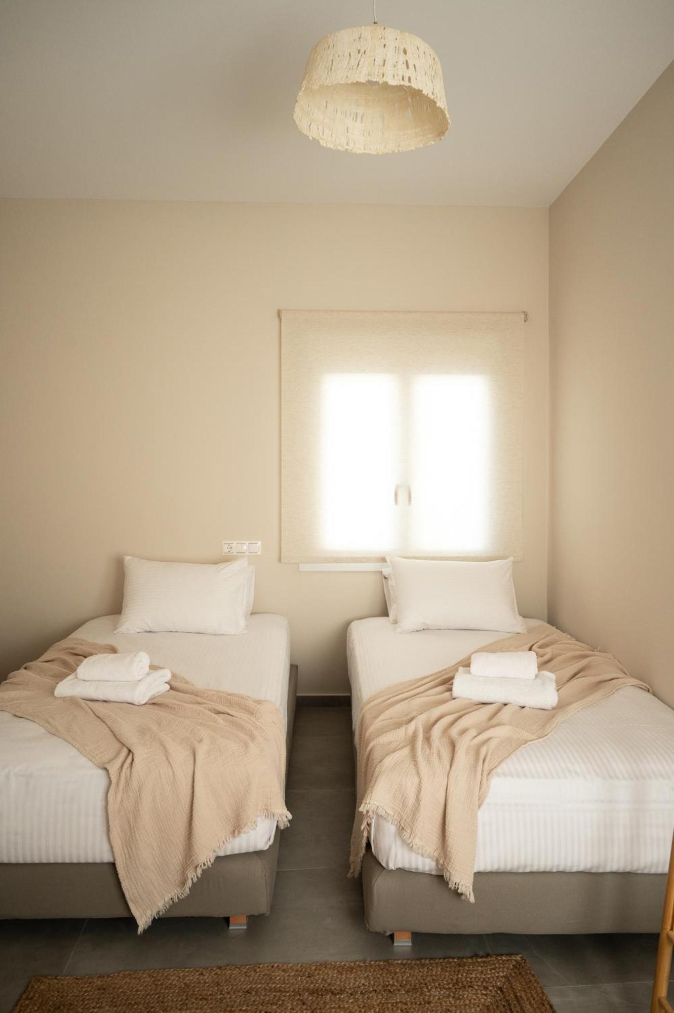 L' Horizon Luxury Living By 8Essentially Heraklion  Bagian luar foto