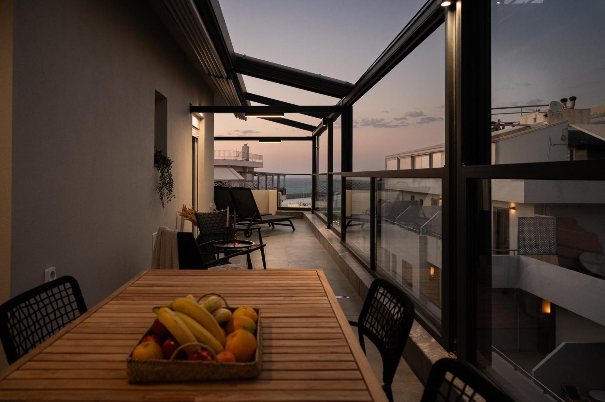 L' Horizon Luxury Living By 8Essentially Heraklion  Bagian luar foto