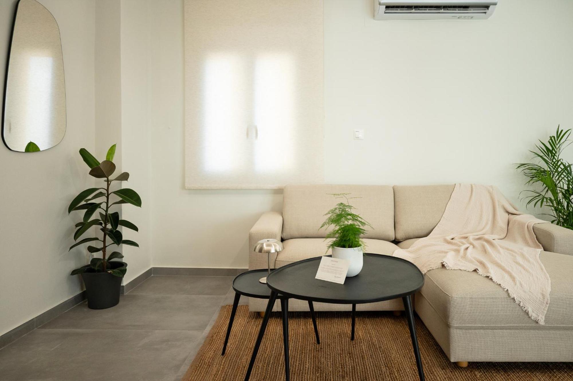 L' Horizon Luxury Living By 8Essentially Heraklion  Bagian luar foto